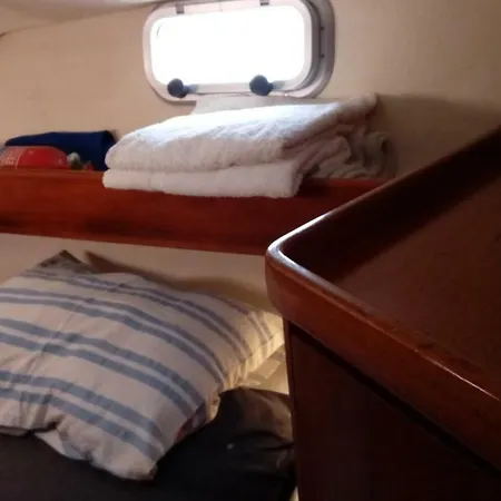 Velero Misstick,gibsea 47'2 بوتيل *